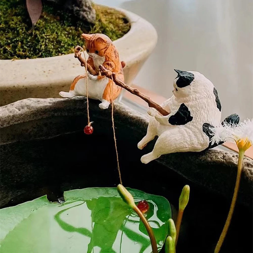 Fish Landscaping Cartoon Cat Statue